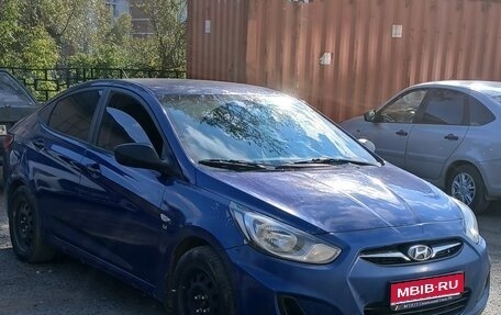 Hyundai Solaris II рестайлинг, 2013 год, 570 000 рублей, 1 фотография