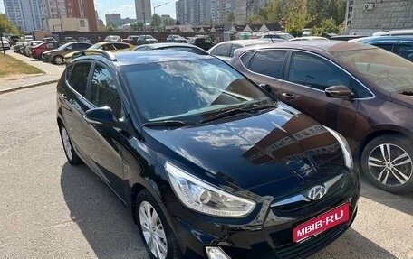 Hyundai Solaris II рестайлинг, 2014 год, 1 000 000 рублей, 1 фотография