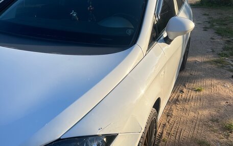 SEAT Leon II, 2012 год, 525 000 рублей, 3 фотография