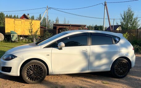 SEAT Leon II, 2012 год, 525 000 рублей, 2 фотография