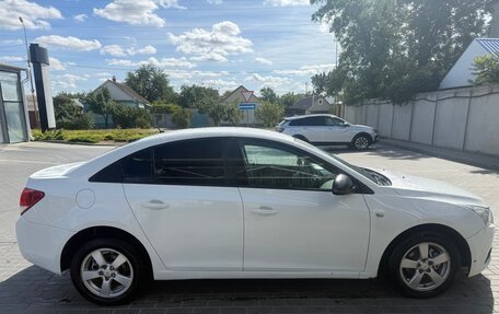 Chevrolet Cruze II, 2011 год, 760 000 рублей, 3 фотография