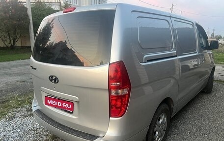 Hyundai Grand Starex Grand Starex I рестайлинг 2, 2008 год, 1 200 000 рублей, 4 фотография