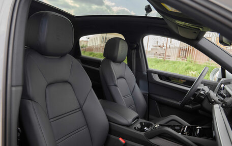 Porsche Cayenne III, 2025 год, 16 975 000 рублей, 18 фотография