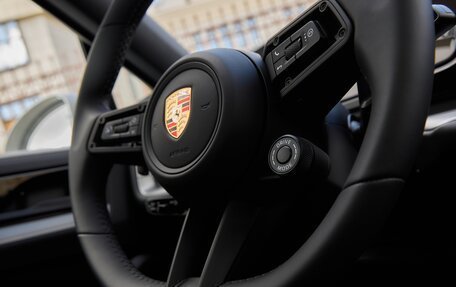 Porsche Cayenne III, 2025 год, 16 975 000 рублей, 26 фотография