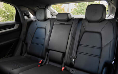 Porsche Cayenne III, 2025 год, 16 975 000 рублей, 30 фотография