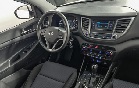 Hyundai Tucson III, 2018 год, 1 769 000 рублей, 17 фотография