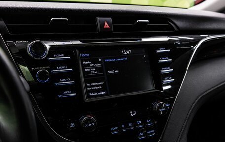 Toyota Camry, 2020 год, 2 650 000 рублей, 18 фотография