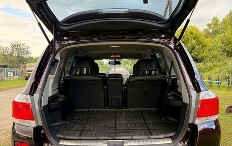 Toyota Highlander III, 2011 год, 2 200 000 рублей, 25 фотография