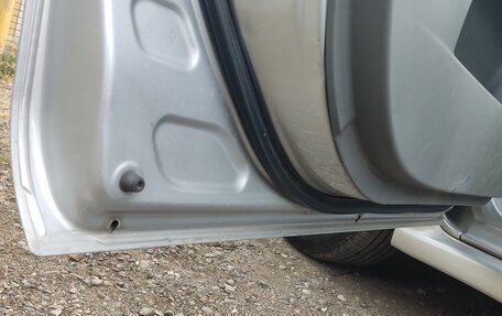 Toyota Sienta I, 2004 год, 680 000 рублей, 6 фотография