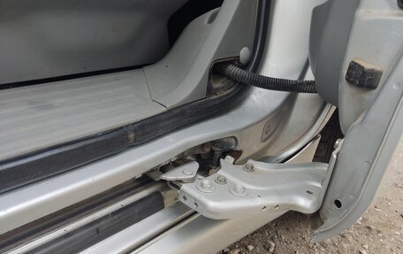 Toyota Sienta I, 2004 год, 680 000 рублей, 7 фотография