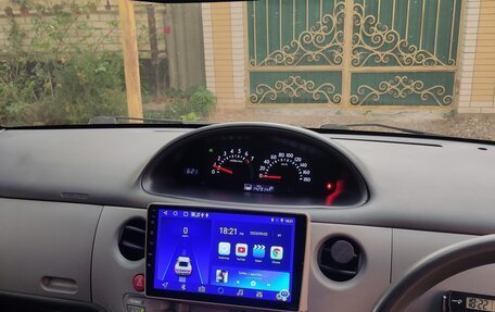 Toyota Sienta I, 2004 год, 680 000 рублей, 14 фотография