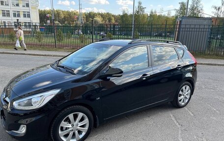 Hyundai Solaris II рестайлинг, 2014 год, 1 000 000 рублей, 4 фотография