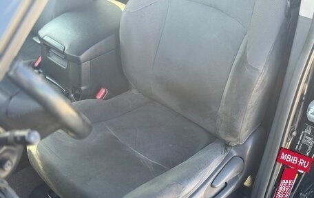 Toyota Land Cruiser Prado 150 рестайлинг 2, 2012 год, 2 700 000 рублей, 10 фотография