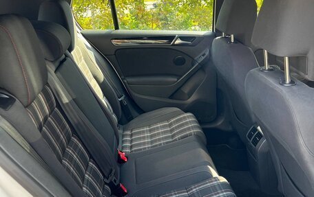 Volkswagen Golf GTI VII, 2011 год, 2 450 000 рублей, 14 фотография