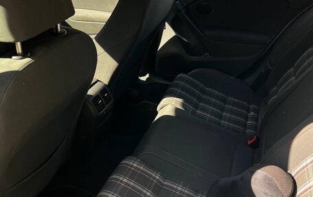 Volkswagen Golf GTI VII, 2011 год, 2 450 000 рублей, 15 фотография