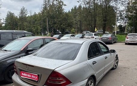 Mercedes-Benz C-Класс, 2001 год, 245 000 рублей, 1 фотография