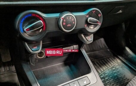 KIA Rio IV, 2021 год, 985 000 рублей, 17 фотография