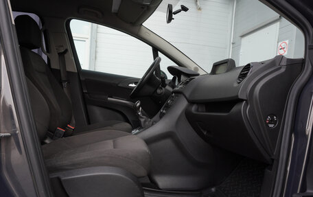 Opel Meriva, 2015 год, 805 000 рублей, 18 фотография