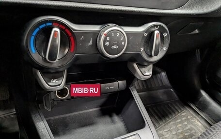 KIA Rio IV, 2021 год, 985 000 рублей, 19 фотография