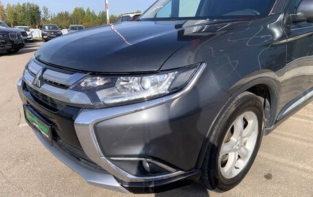 Mitsubishi Outlander III рестайлинг 3, 2017 год, 1 650 000 рублей, 2 фотография