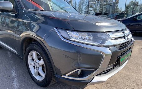 Mitsubishi Outlander III рестайлинг 3, 2017 год, 1 650 000 рублей, 5 фотография