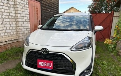 Toyota Sienta II, 2019 год, 1 800 000 рублей, 1 фотография