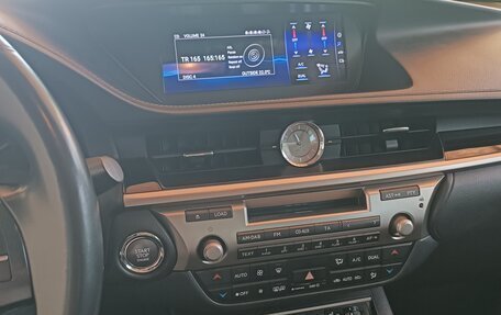 Lexus ES VII, 2013 год, 2 430 000 рублей, 25 фотография