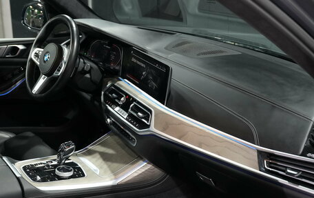 BMW X7, 2021 год, 9 000 000 рублей, 20 фотография