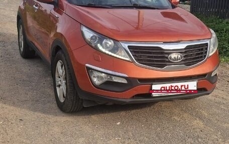 KIA Sportage III, 2011 год, 1 050 000 рублей, 2 фотография