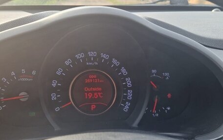 KIA Sportage III, 2011 год, 1 050 000 рублей, 10 фотография