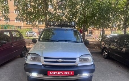 Chevrolet Niva I рестайлинг, 2003 год, 255 000 рублей, 6 фотография