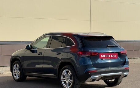 Mercedes-Benz GLA, 2020 год, 3 200 000 рублей, 5 фотография