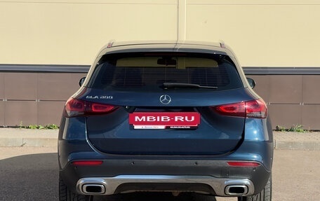 Mercedes-Benz GLA, 2020 год, 3 200 000 рублей, 6 фотография