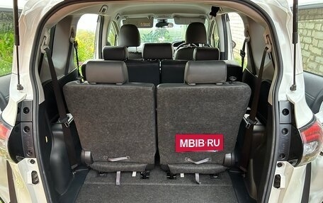 Toyota Sienta II, 2019 год, 1 800 000 рублей, 16 фотография