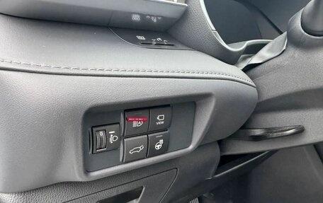 Toyota Highlander, 2024 год, 7 490 000 рублей, 10 фотография