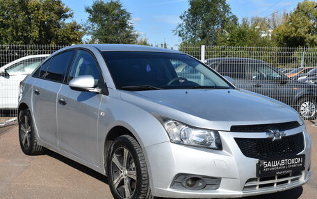 Chevrolet Cruze II, 2012 год, 690 000 рублей, 2 фотография