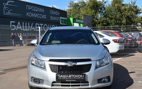 Chevrolet Cruze II, 2012 год, 690 000 рублей, 3 фотография