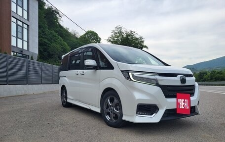 Honda Stepwgn IV, 2019 год, 2 100 000 рублей, 6 фотография