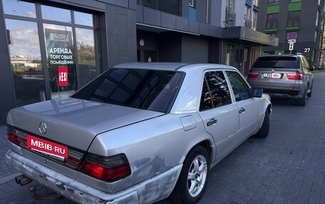Mercedes-Benz W124, 1988 год, 230 000 рублей, 3 фотография