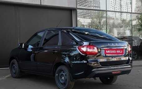Lexus RX IV рестайлинг, 2021 год, 5 640 000 рублей, 7 фотография