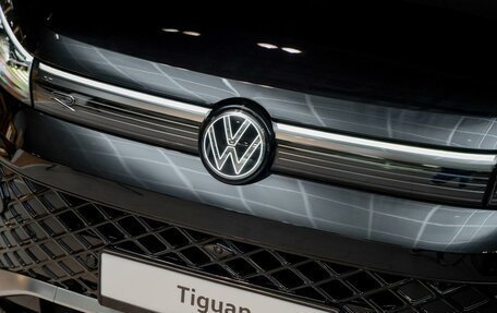 Volkswagen Tiguan, 2025 год, 5 599 000 рублей, 3 фотография