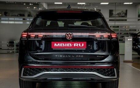 Volkswagen Tiguan, 2025 год, 5 599 000 рублей, 10 фотография