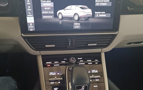 Porsche Cayenne III, 2019 год, 8 500 000 рублей, 15 фотография