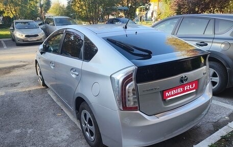 Toyota Prius, 2012 год, 1 100 000 рублей, 4 фотография