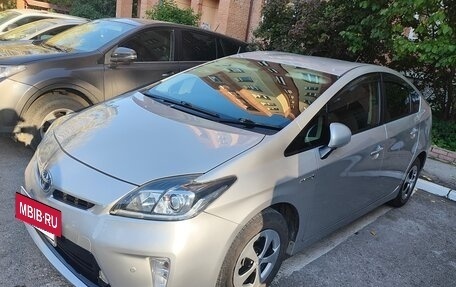 Toyota Prius, 2012 год, 1 100 000 рублей, 3 фотография