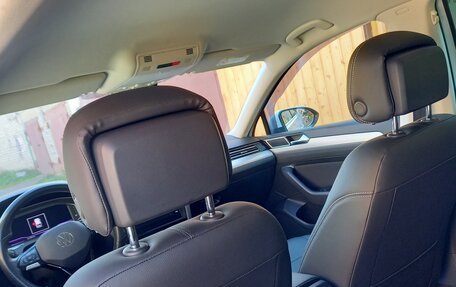 Volkswagen Passat B8 рестайлинг, 2017 год, 2 100 000 рублей, 13 фотография