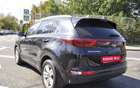 KIA Sportage IV рестайлинг, 2017 год, 1 799 900 рублей, 6 фотография