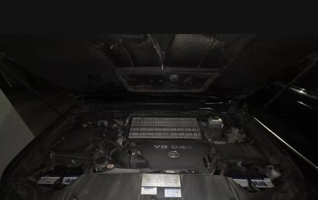 Toyota Land Cruiser 200, 2020 год, 8 500 000 рублей, 3 фотография