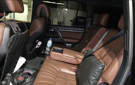 Toyota Land Cruiser 200, 2020 год, 8 500 000 рублей, 7 фотография