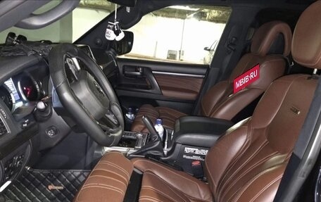 Toyota Land Cruiser 200, 2020 год, 8 500 000 рублей, 6 фотография